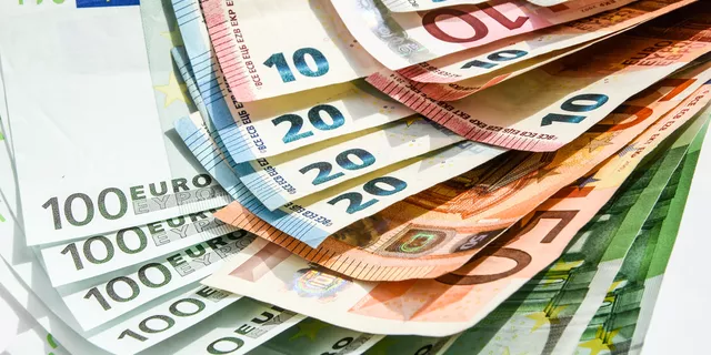 EUR/GBP : ปรับตัวร่วงลงอย่างต่อเนื่อง